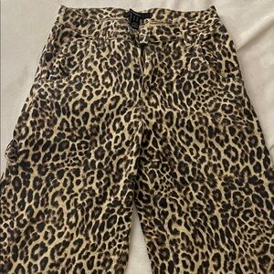 Leopard Print High-Rise Jeans - Wide leg